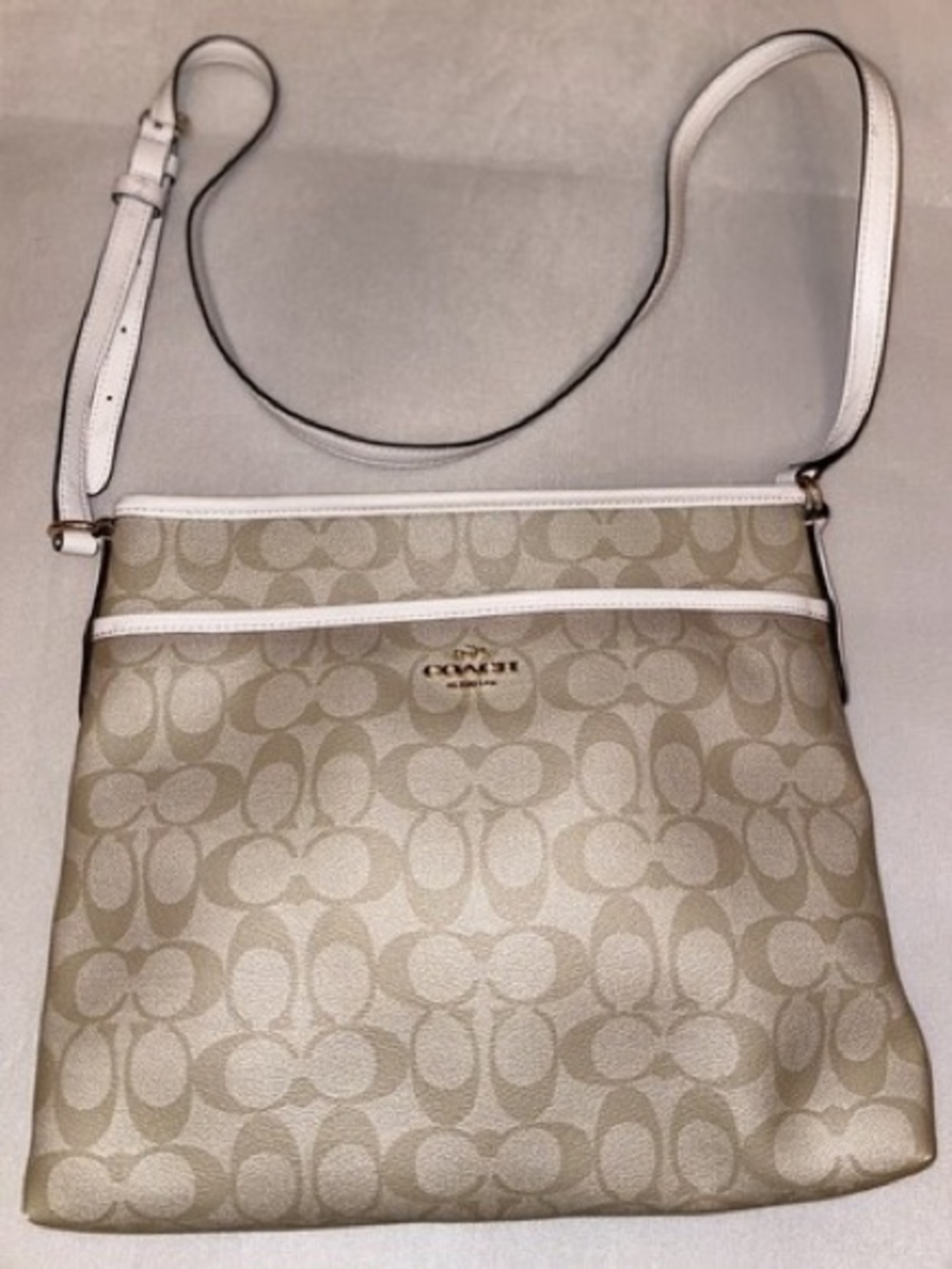 Coach - y2k Signature Tote with White Trim